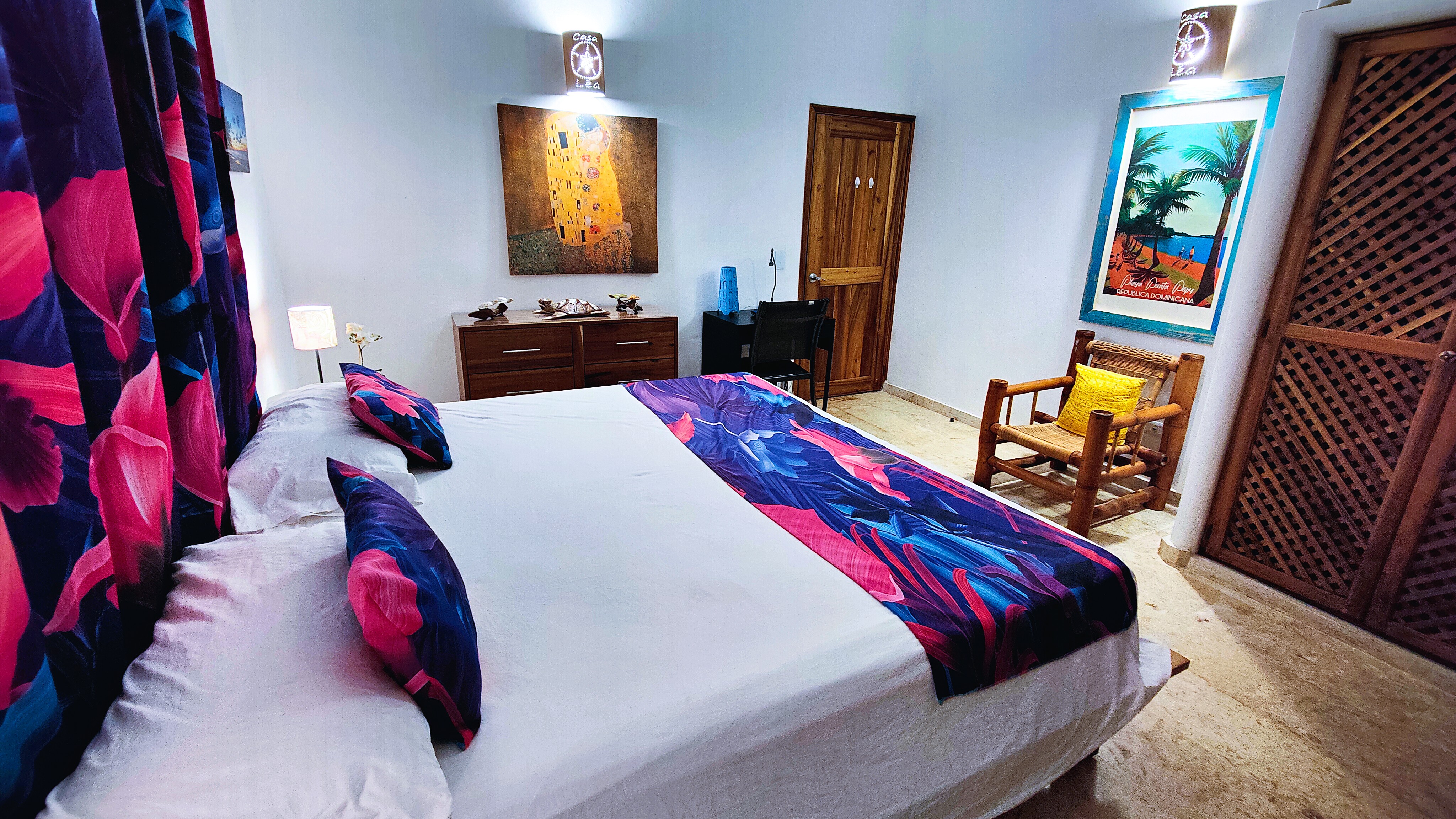 La deuxième chambre tout confort de la villa principale